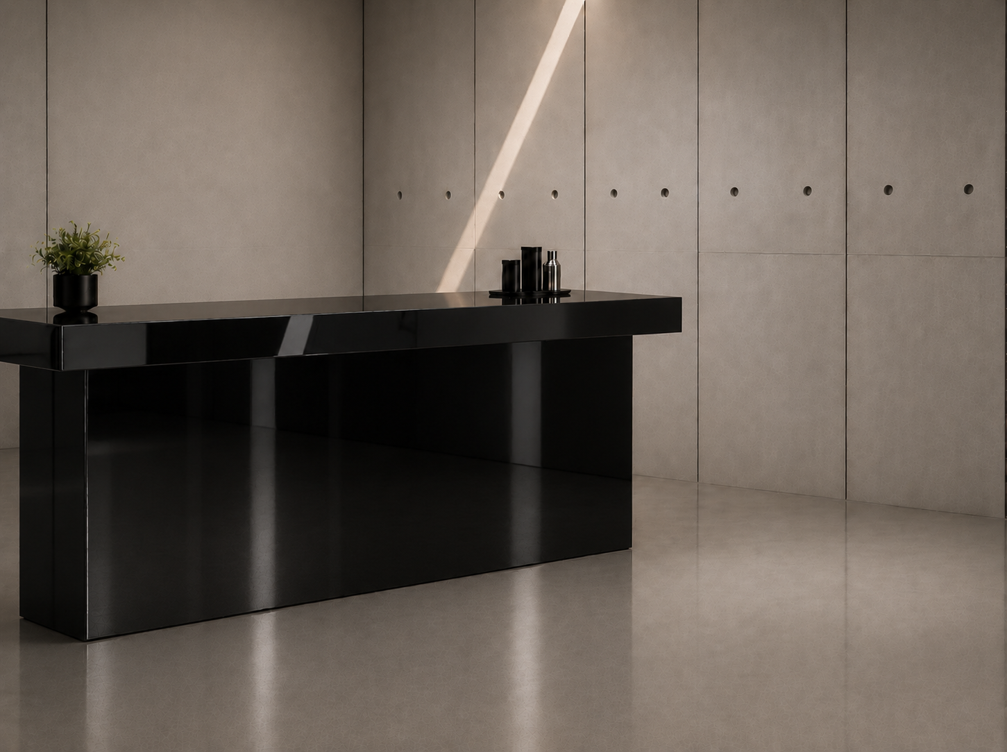Gloss Black Bar
